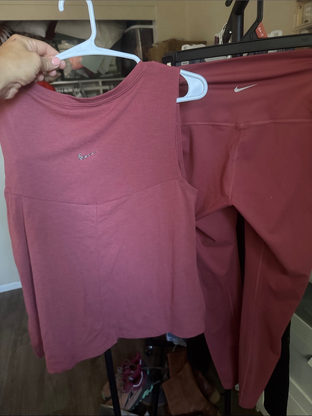 Nike Dri Fit Set - Picture 5 of 5